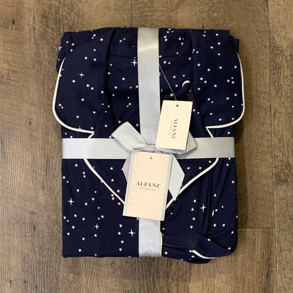 Top & Pants Pajamas Set - Picture 2 of 2